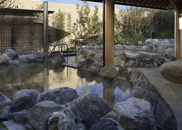 Kobe Minato Onsen Ren (Adults Only)