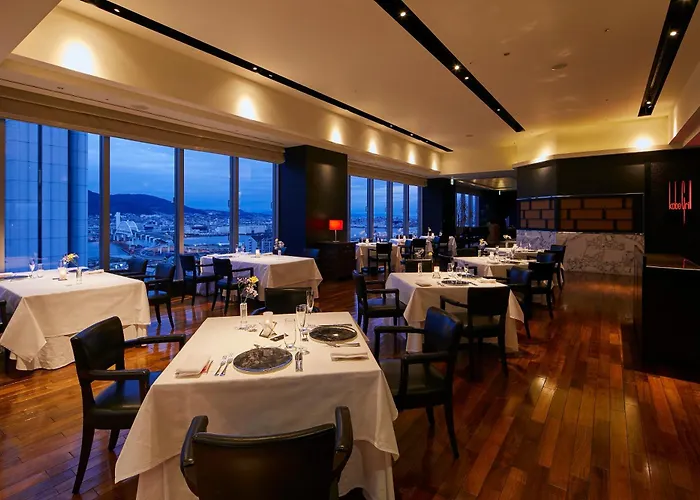 Kobe Bay Sheraton Hotel & Towers